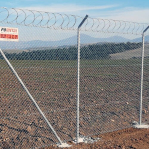 Boru Direkli Tel Çit