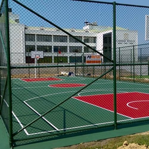 Spor Sahası Çitleri ve Zemin Kaplaması