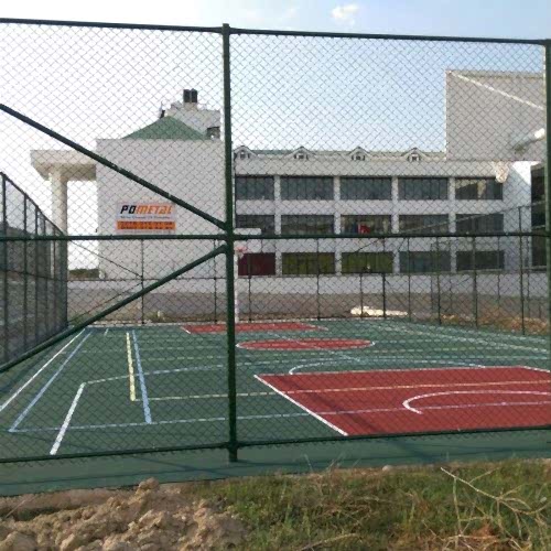 Spor Sahası Çitleri ve Zemin Kaplaması