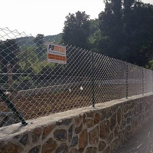 Boru Direkli Tel Çit