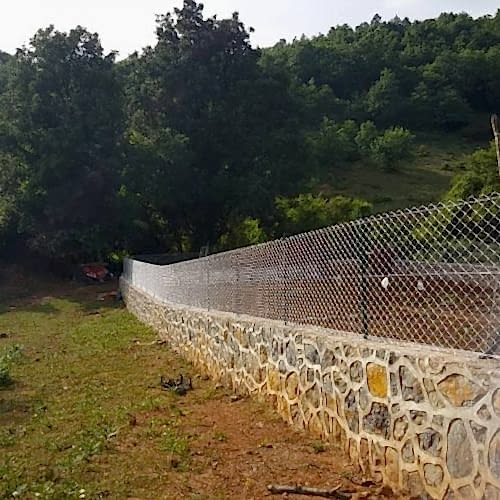 Boru Direkli Tel Çit